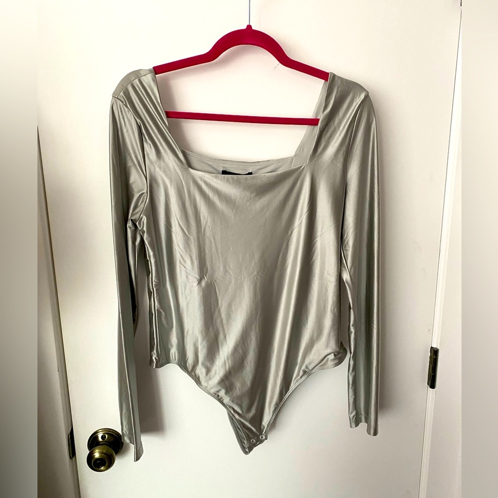 House of Harlow 1960 Metallic Bodysuit NWT!